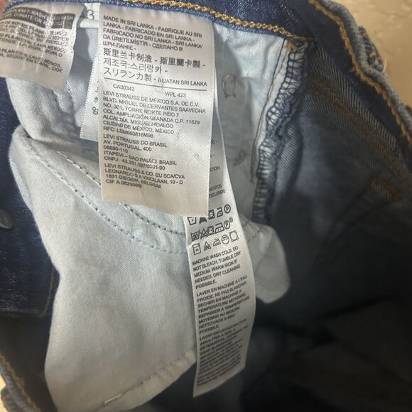 Levi's Women’s Wedgie Straight Stretch Denim Jeans Dark Blue Size 33 - Picture 5 of 9